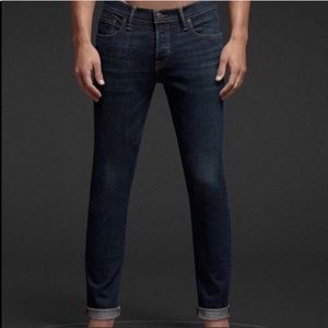 NWOT Men’s Hollister Dark Wash Super Skinny Jeans